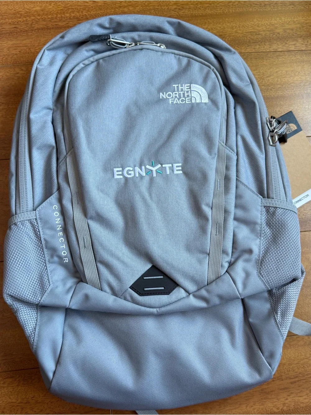 The North Face Men’s Light Gray Connector Backpack with Egnyte Logo New Bag